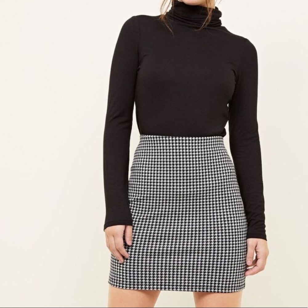 Houndstooth Midi Skirt